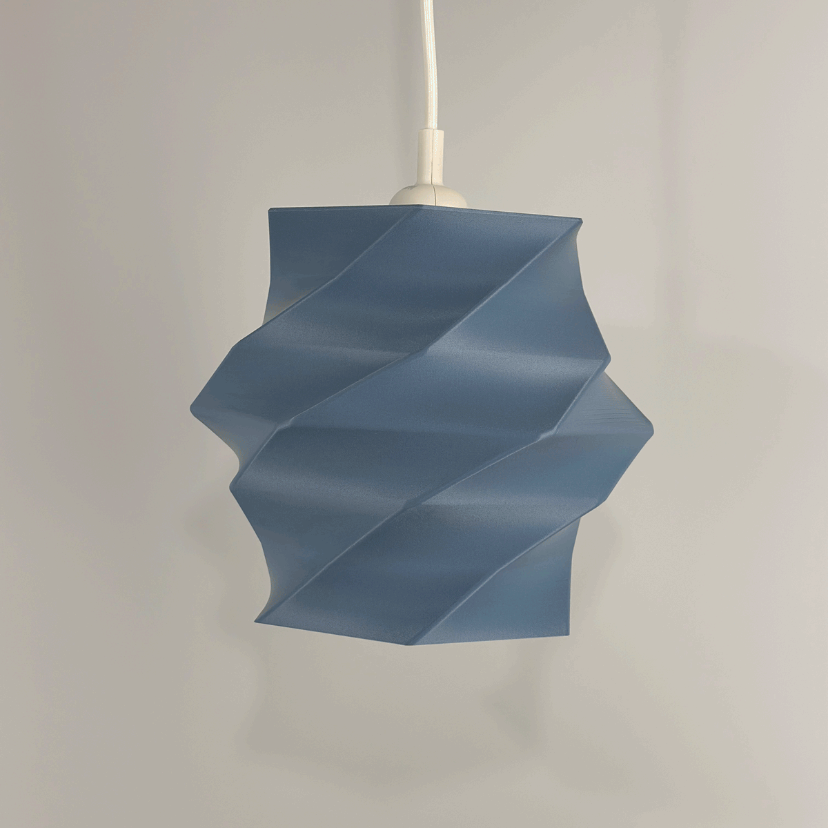 The Flowing Lampshade