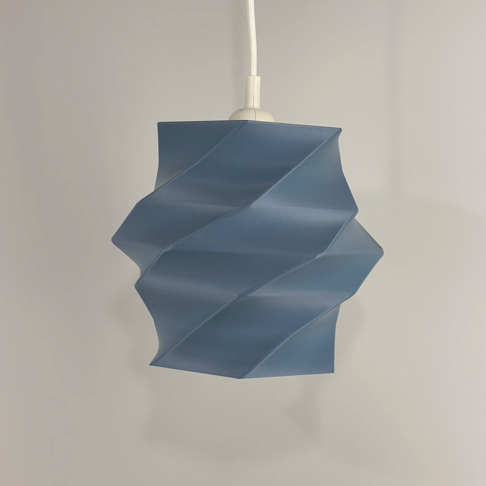 The Flowing Lampshade