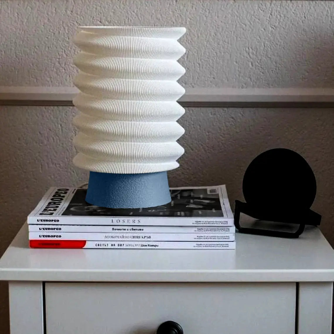 Lámpara de mesa minimalista en espiral - Lámpara moderna de escritorio/mesita de noche
