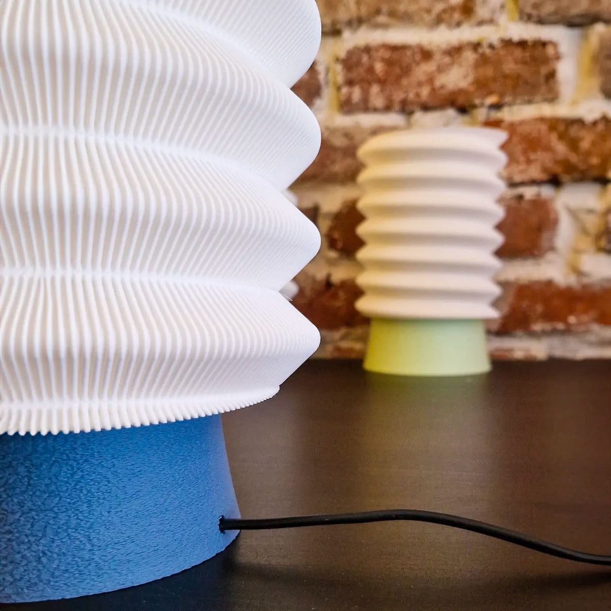 Spiral Minimalist Table Lamp - Desk/Bedside Modern Lamp