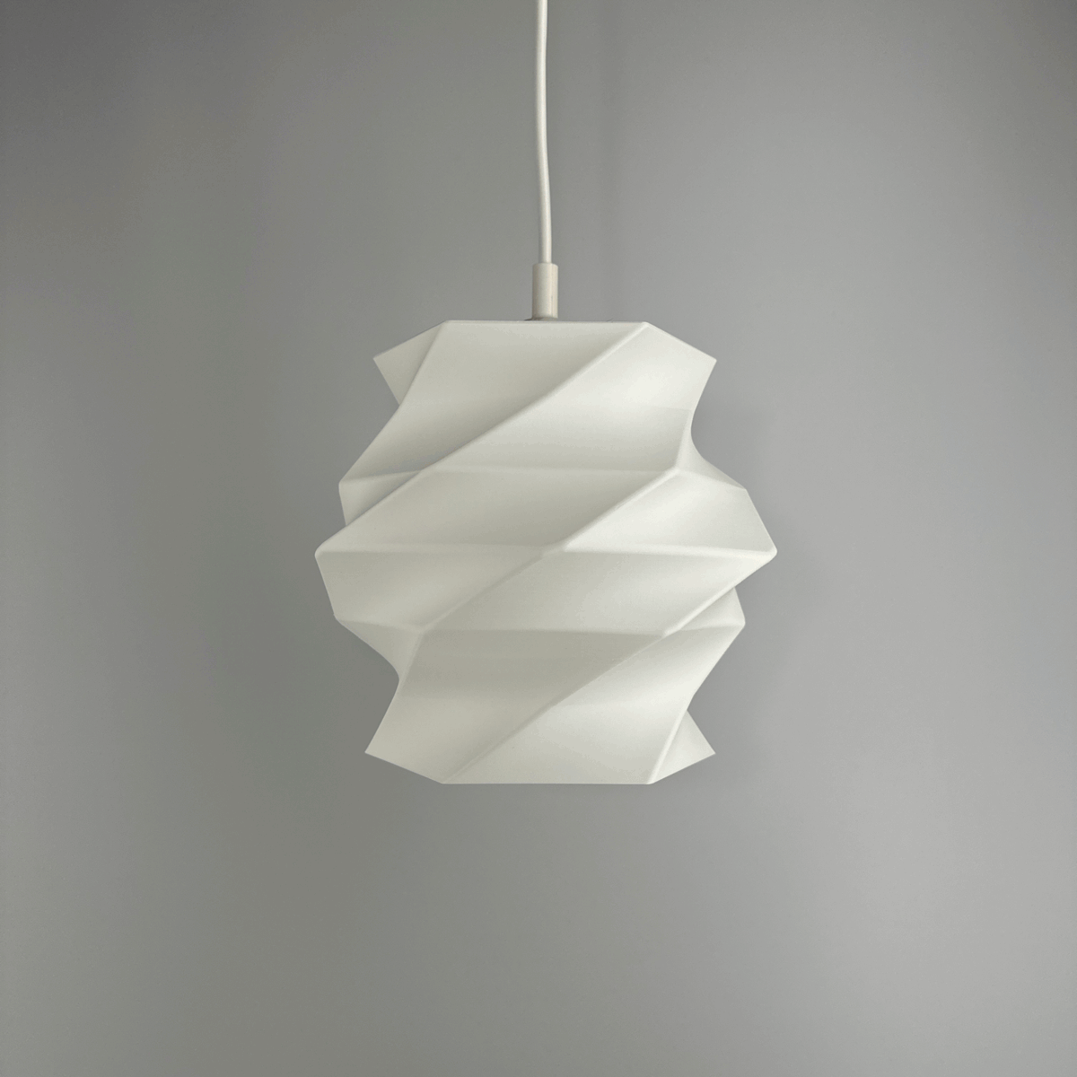 The Flowing Lampshade